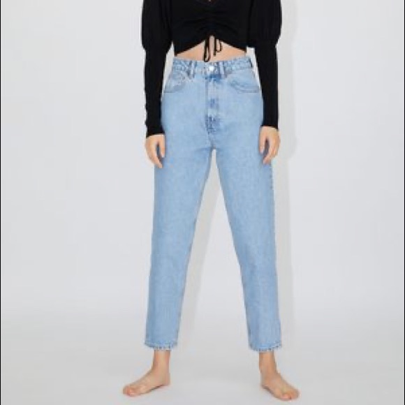 Zara Denim - Zara Mid High Rise Light Wash Boyfriend Jeans